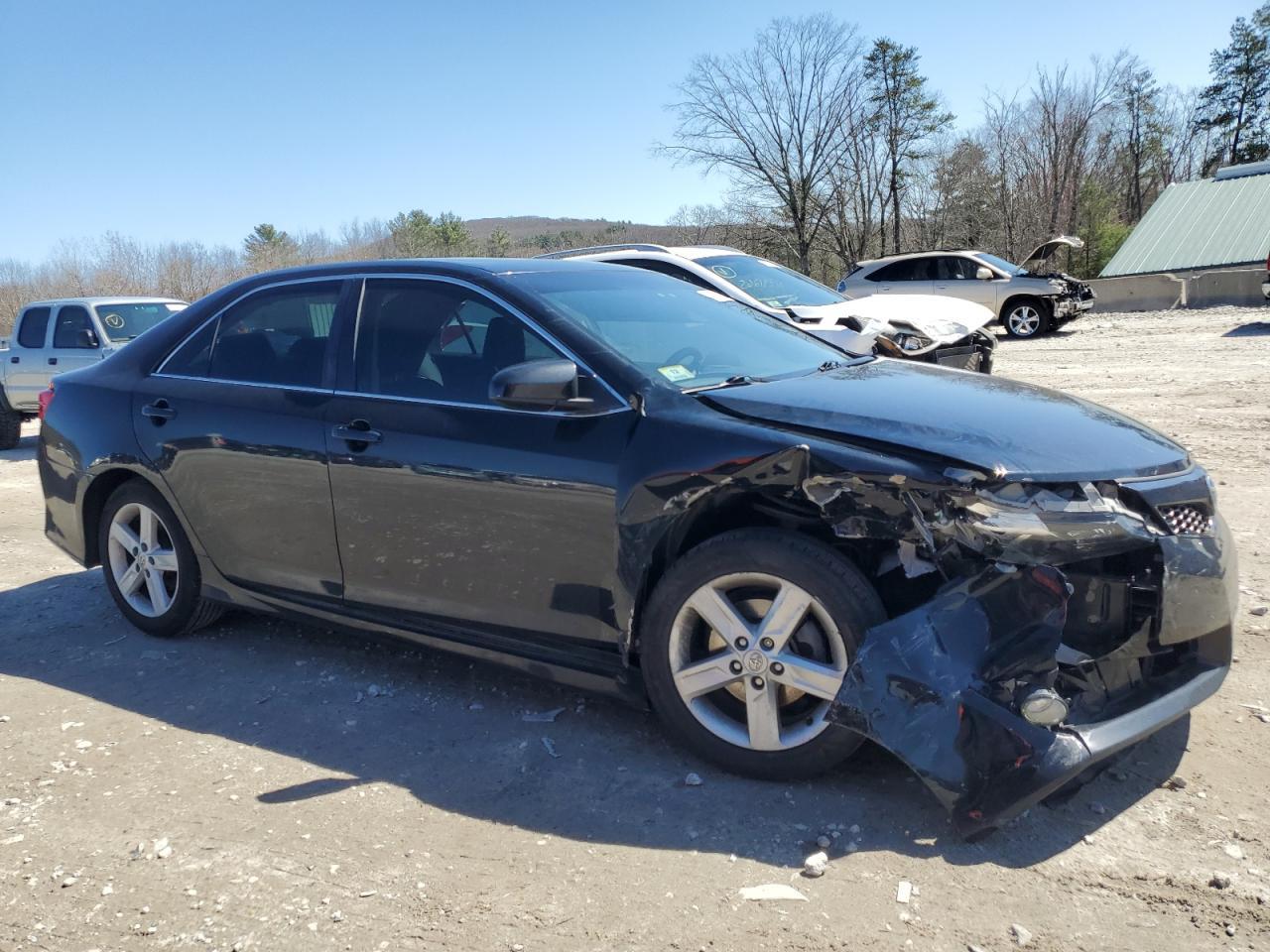 2014 TOYOTA CAMRY L - Image 4