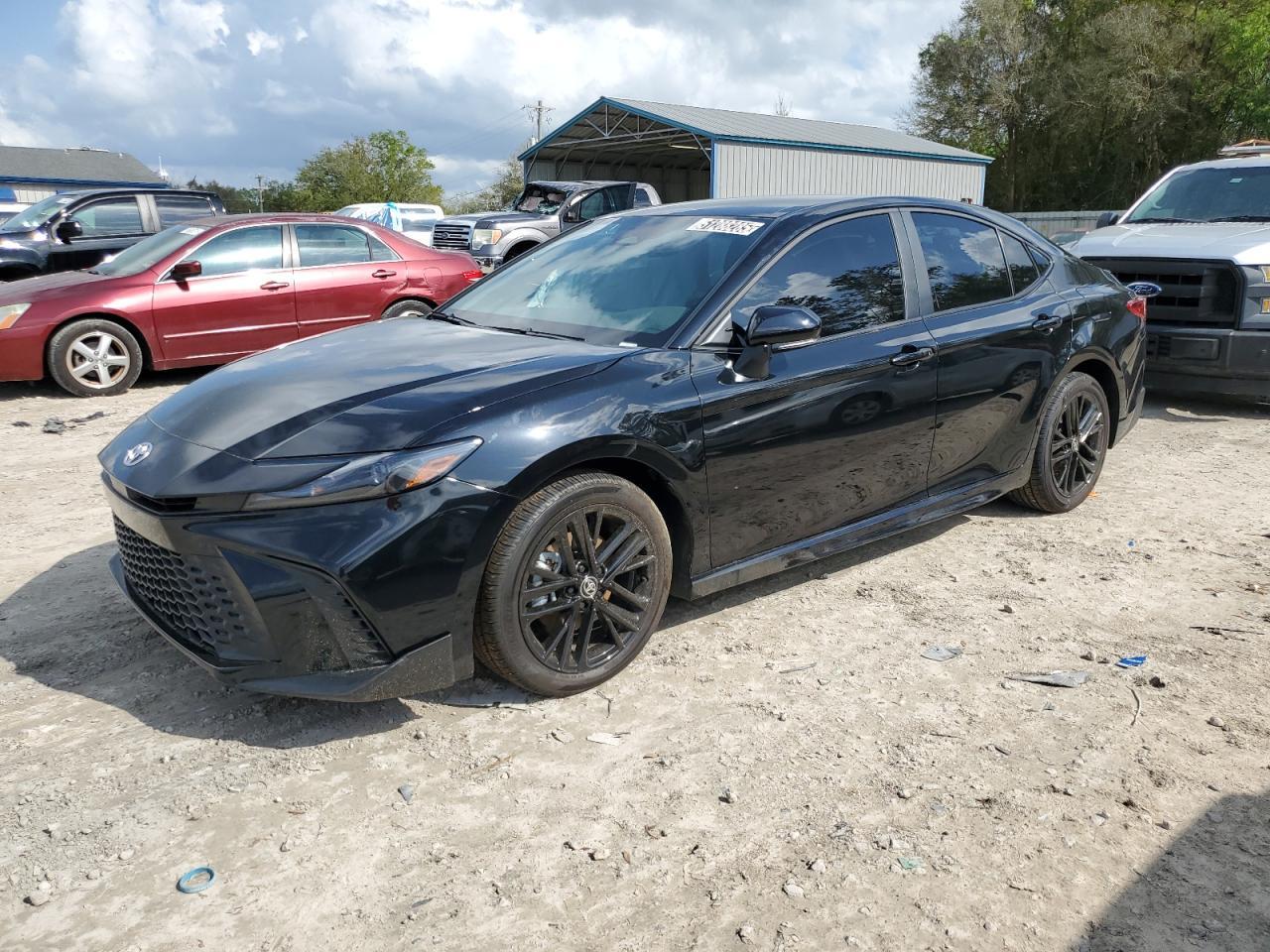 2025 TOYOTA CAMRY XSE