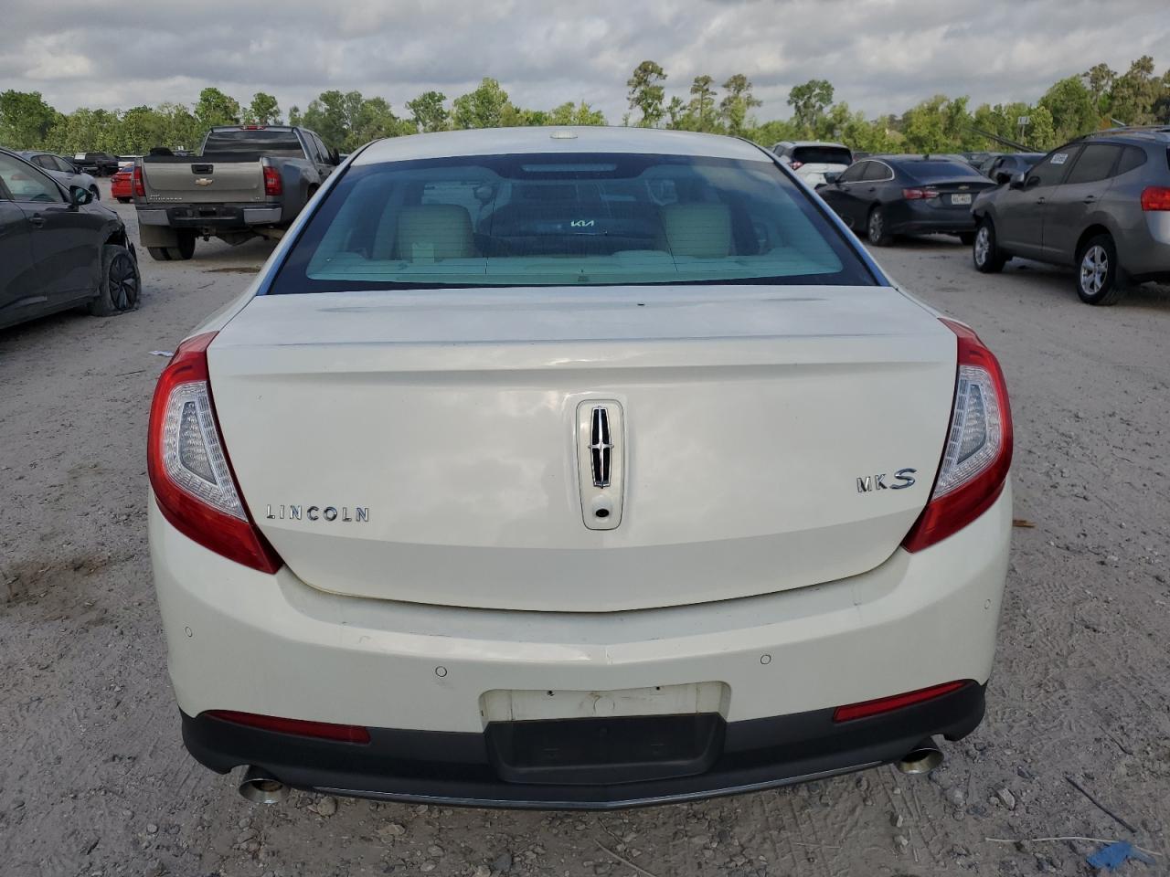 2013 LINCOLN MKS - Image 6