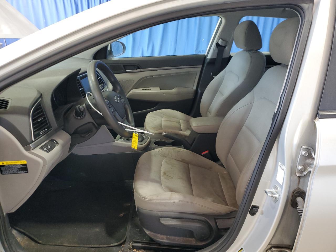 2018 HYUNDAI ELANTRA SE - Фото 7
