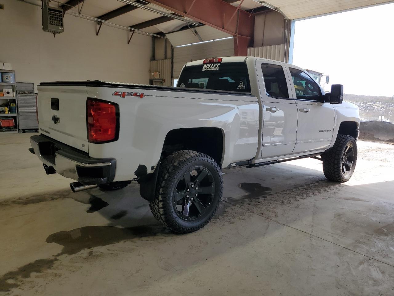 2016 CHEVROLET SILVERADO - Image 3