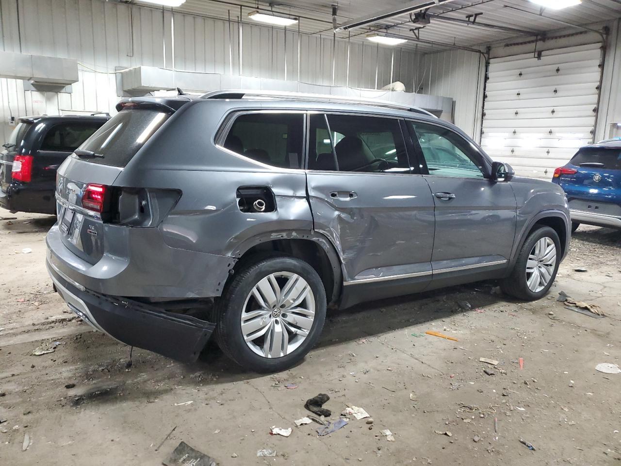 2018 VOLKSWAGEN ATLAS SEL - Image 3