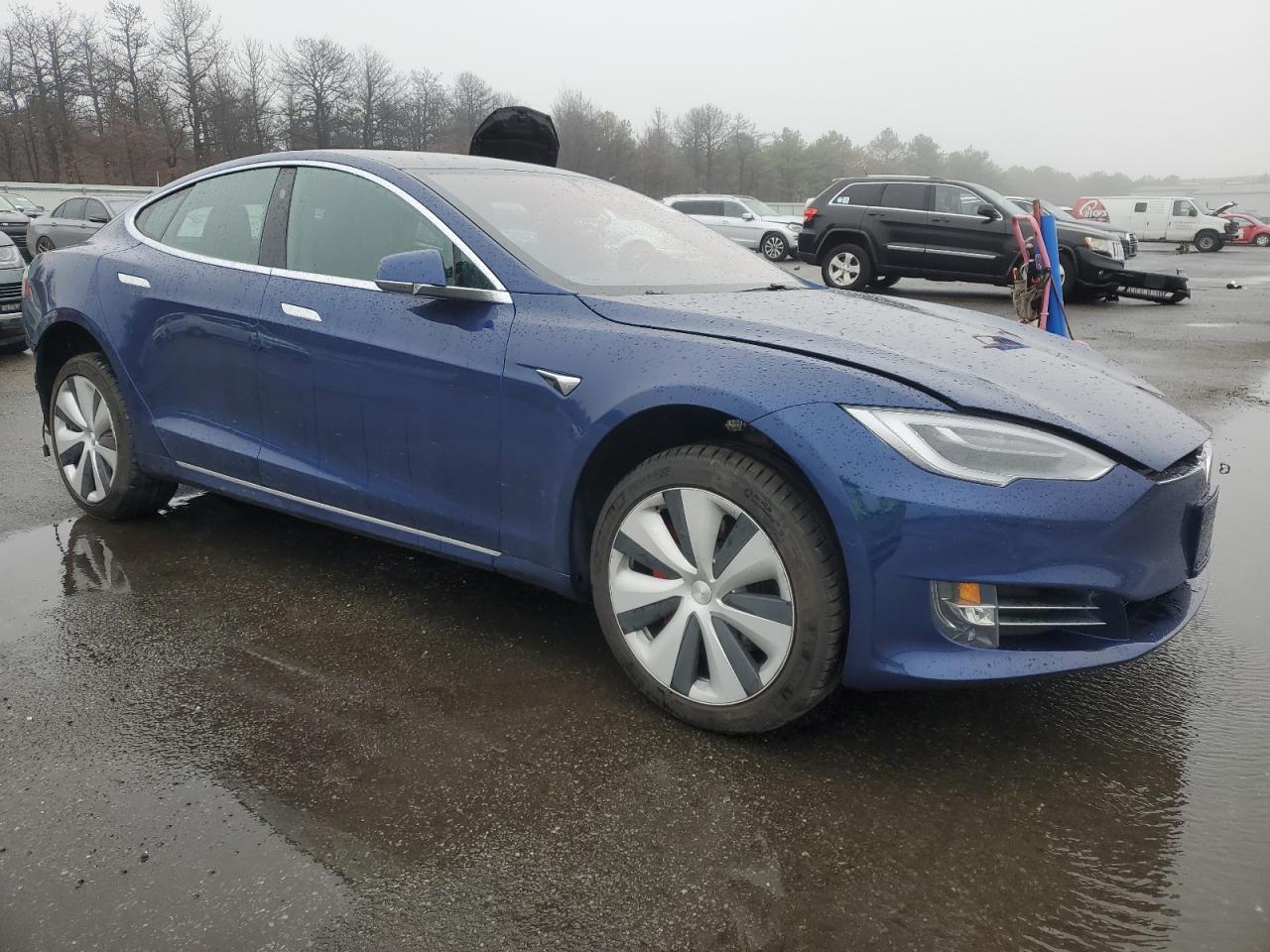 2020 TESLA MODEL S - Фото 4