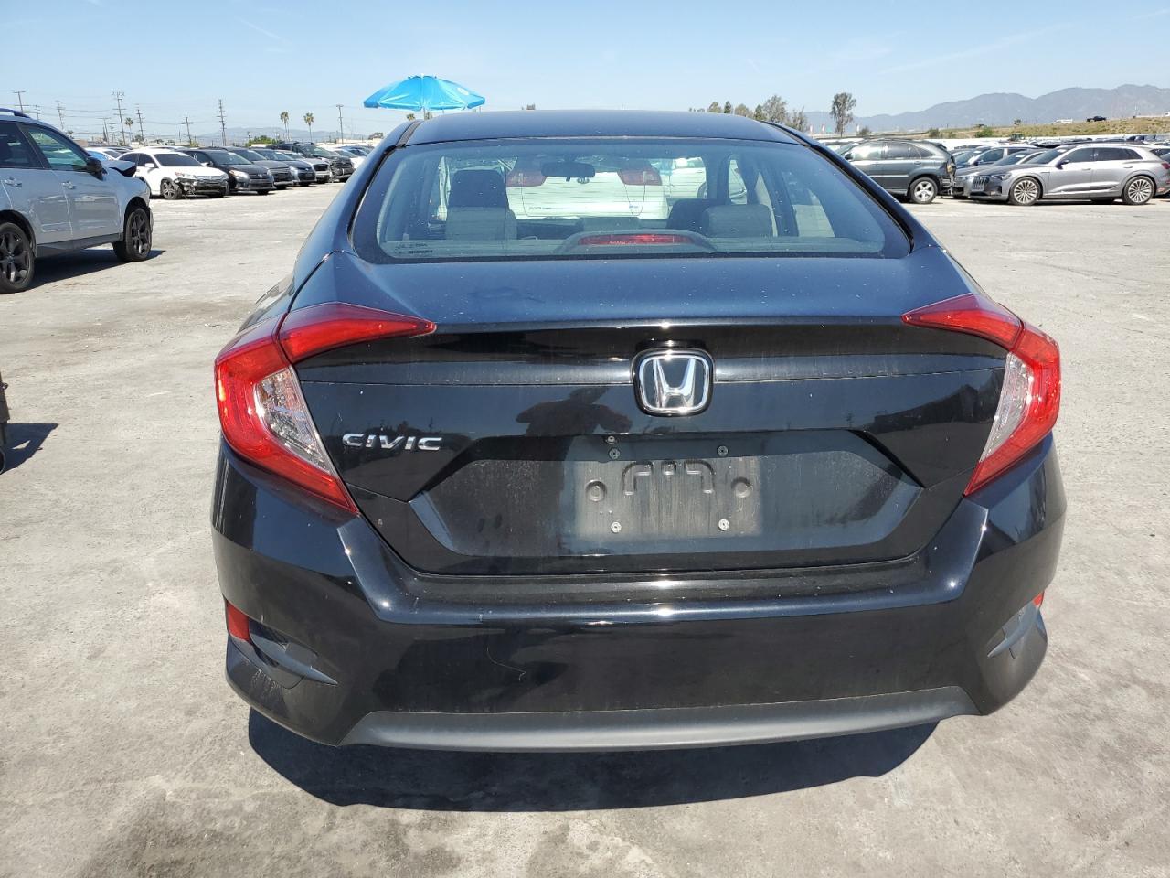 2017 HONDA CIVIC LX - Фото 6