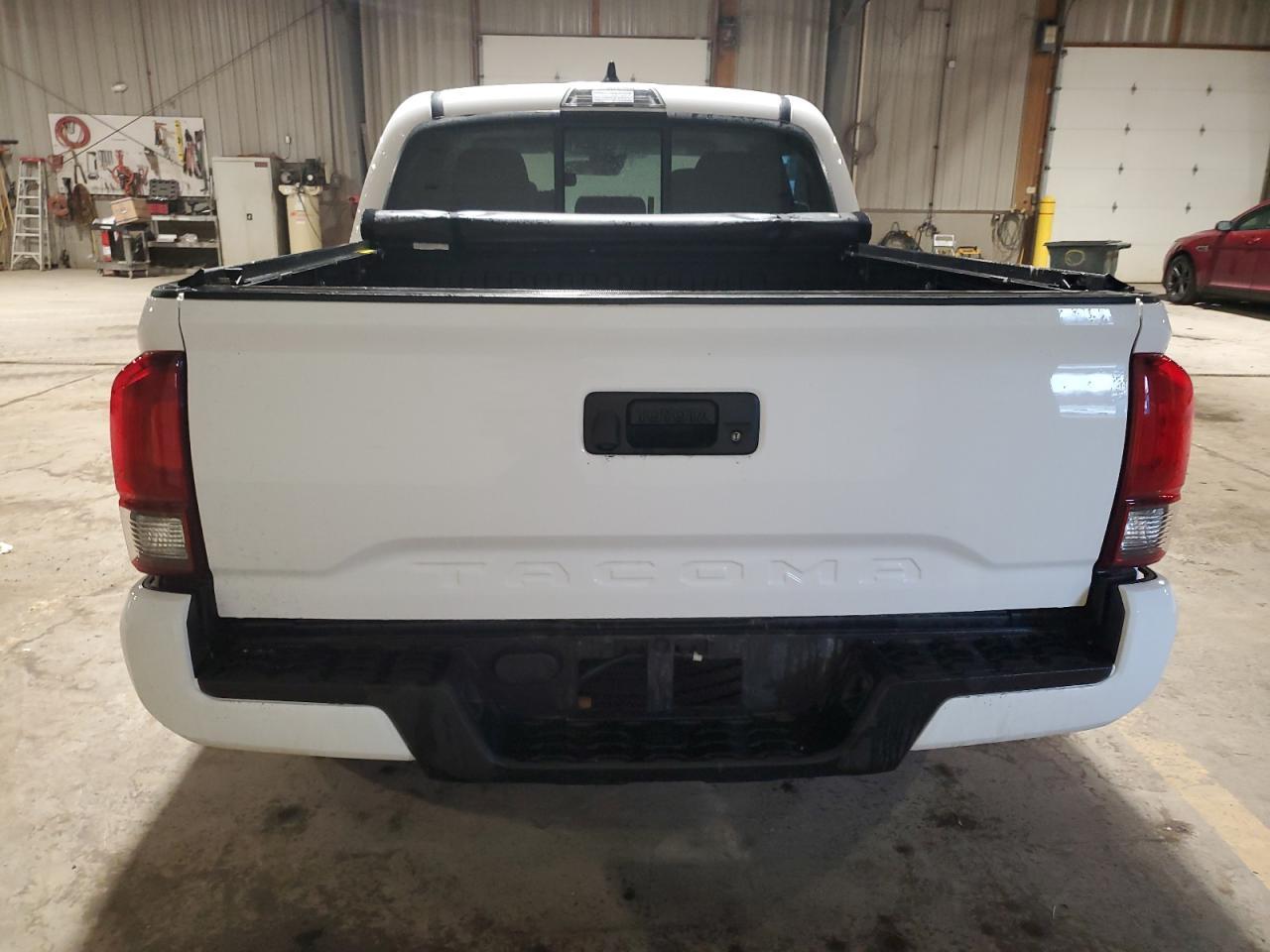 2023 TOYOTA TACOMA DOU - Фото 6