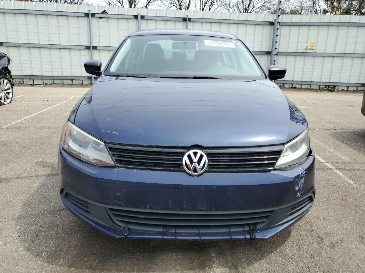 2013 VOLKSWAGEN JETTA BASE - Фото 5