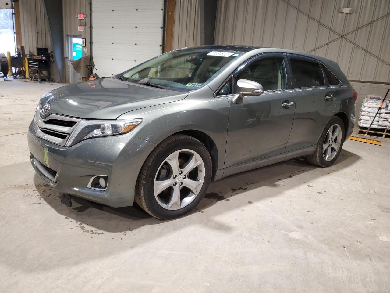 2013 TOYOTA VENZA LE