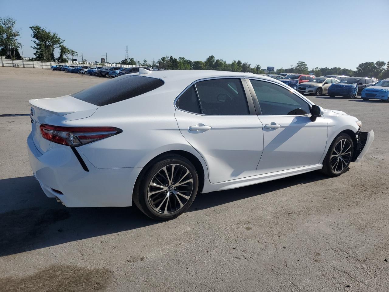2019 TOYOTA CAMRY L - Image 3