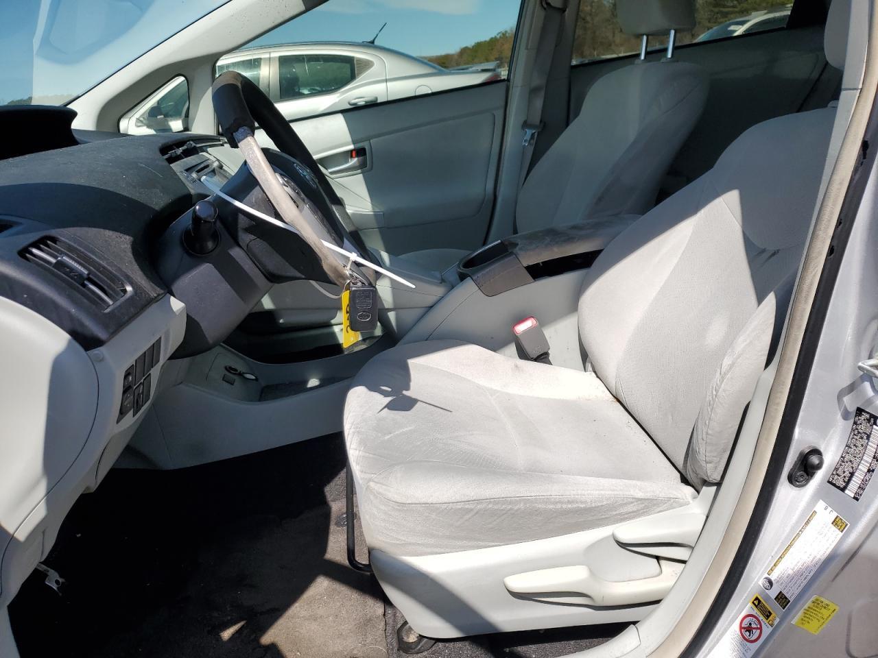 2013 TOYOTA PRIUS - Image 7