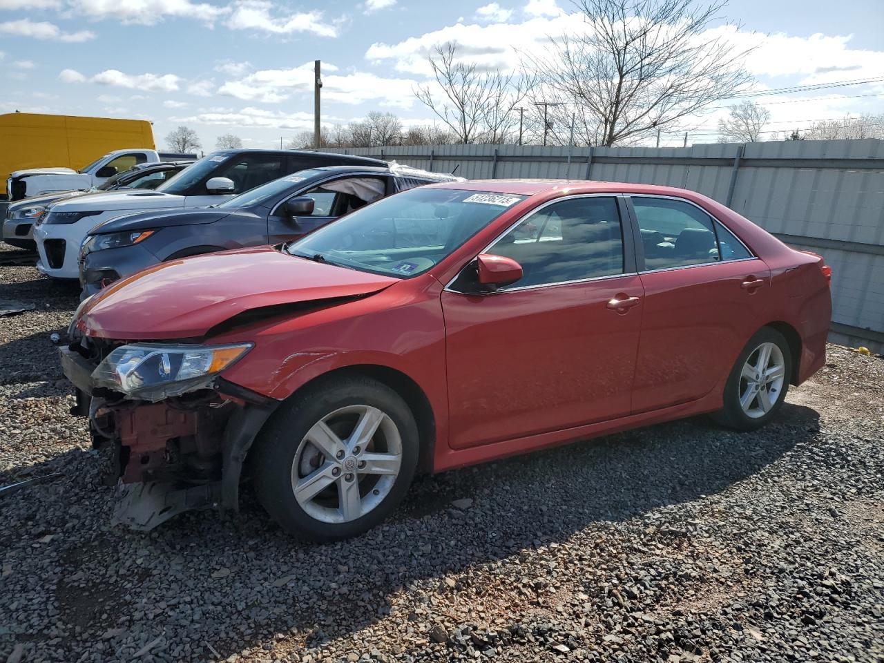2013 TOYOTA CAMRY L