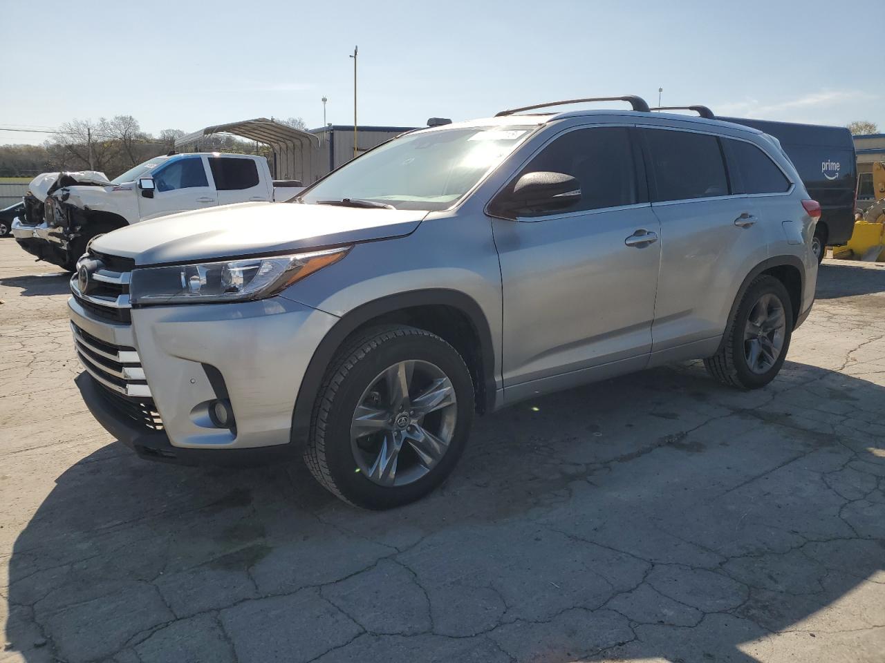 2018 TOYOTA HIGHLANDER
