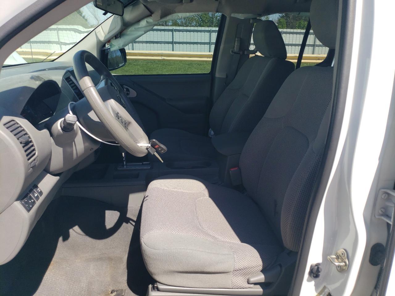 2019 NISSAN FRONTIER S - Фото 7