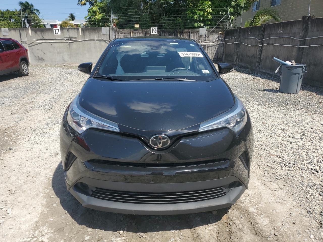 2019 TOYOTA C-HR XLE - Фото 5