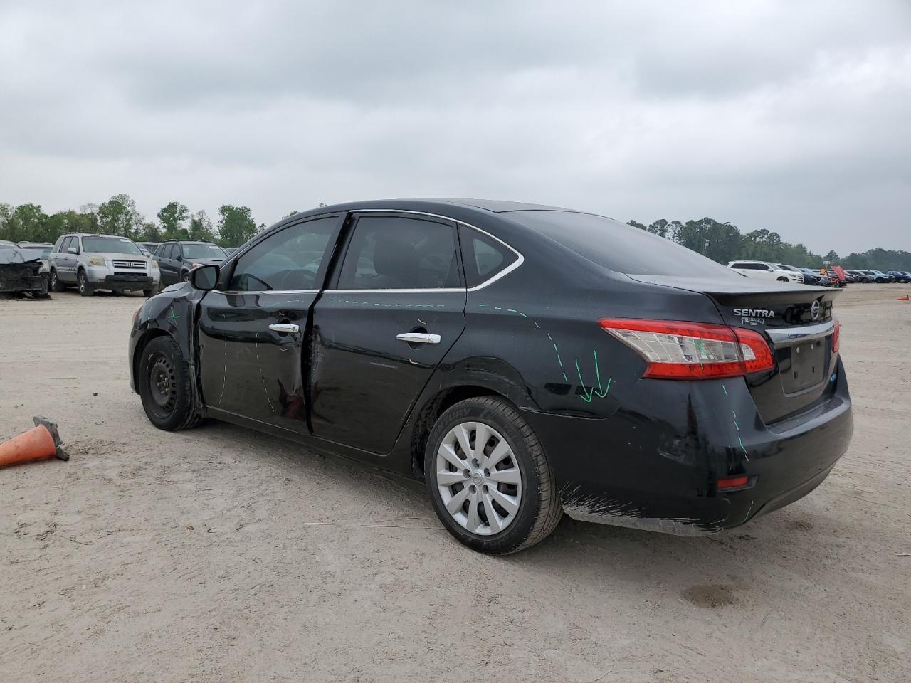 2013 NISSAN SENTRA S - Фото 2