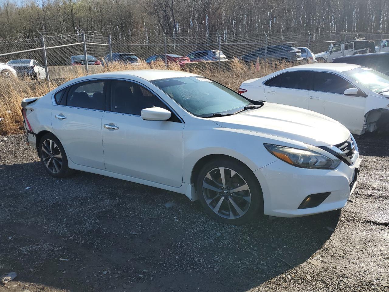 2016 NISSAN ALTIMA 2.5 - Image 4