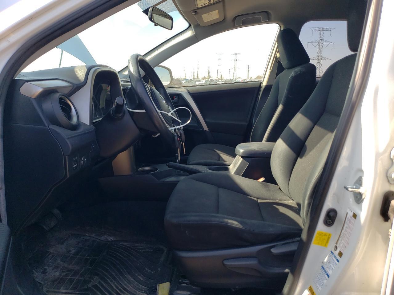 2015 TOYOTA RAV4 LE - Image 7