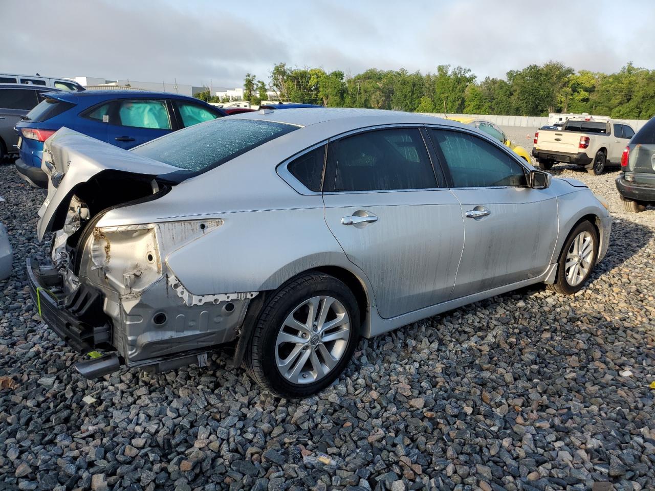 2015 NISSAN ALTIMA 2.5 - Фото 3