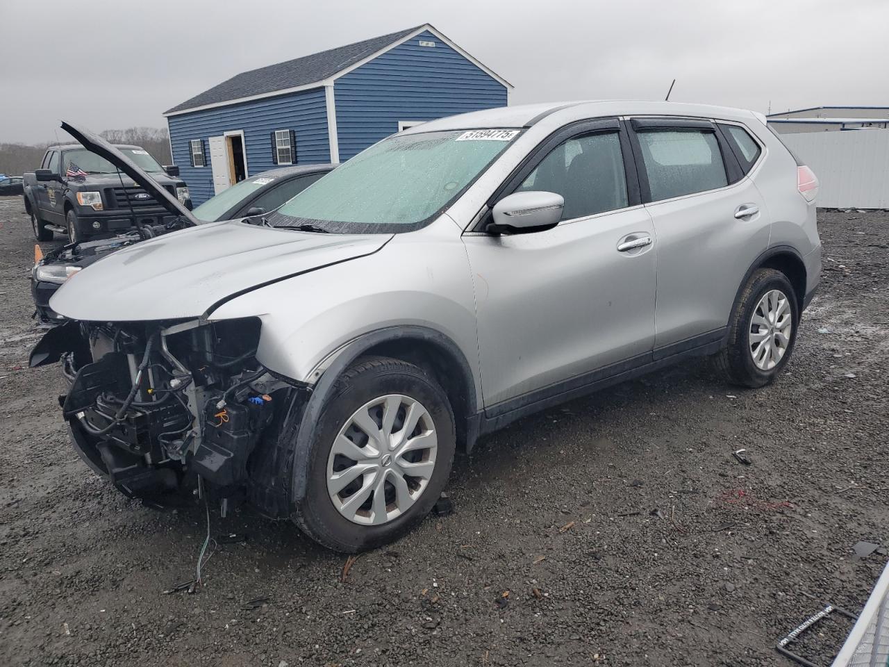 2015 NISSAN ROGUE S