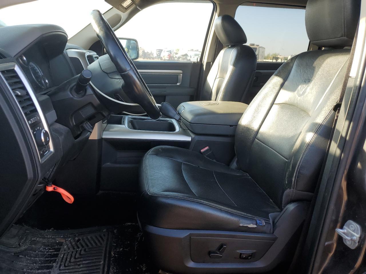 2015 RAM 1500 SLT - Image 7