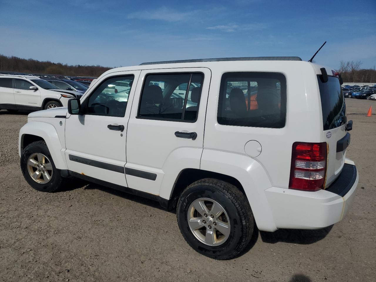 2012 JEEP LIBERTY SP - Image 2