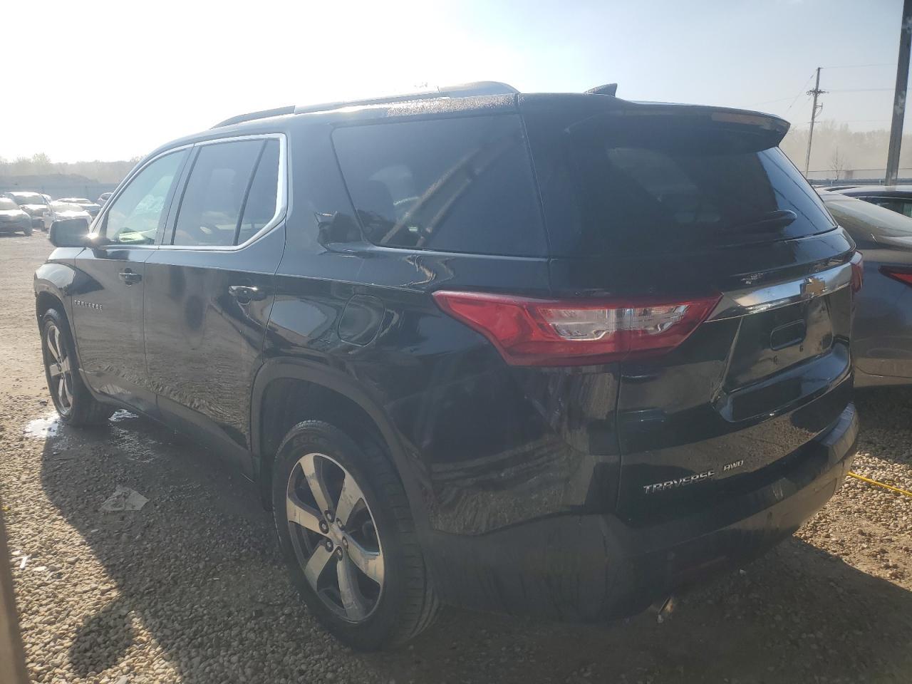 2018 CHEVROLET TRAVERSE L - Фото 2