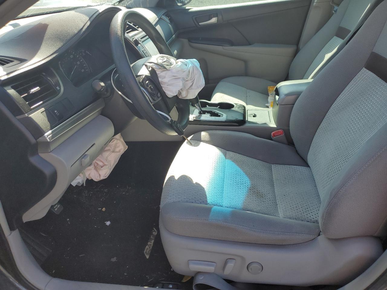 2014 TOYOTA CAMRY L - Image 7