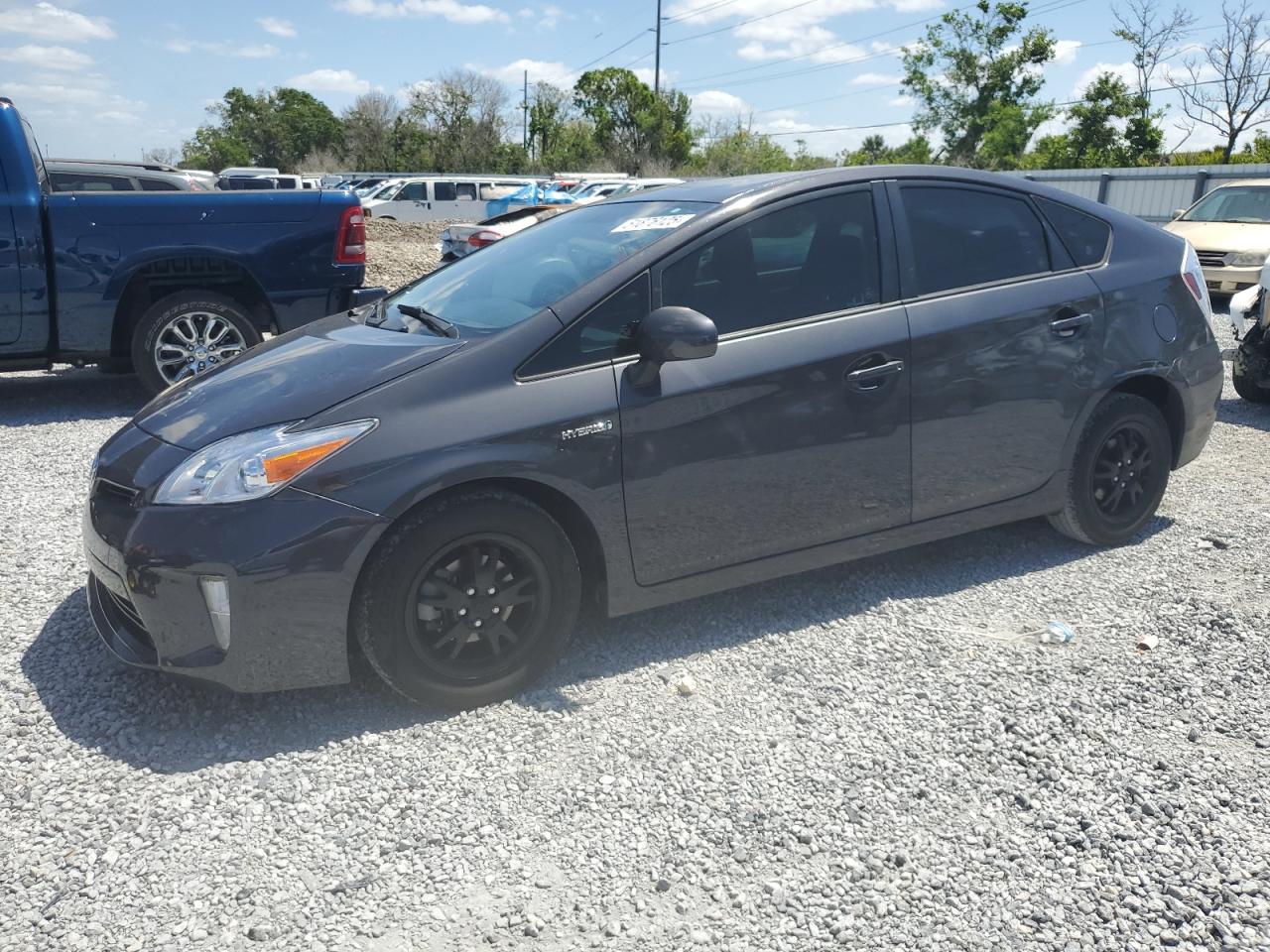 2013 TOYOTA PRIUS
