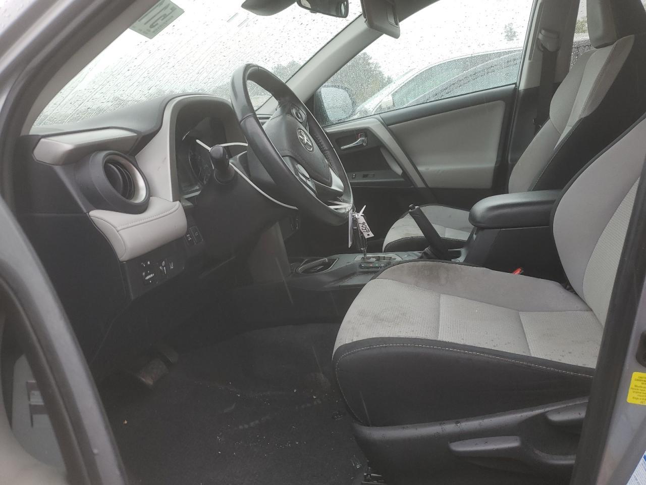 2017 TOYOTA RAV4 XLE - Фото 7