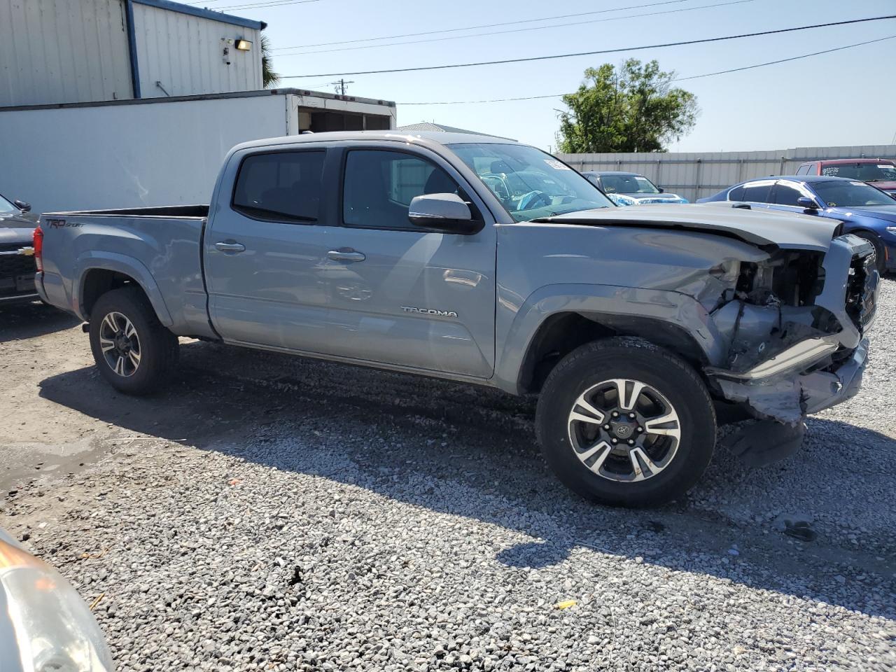 2018 TOYOTA TACOMA DOU - Image 4
