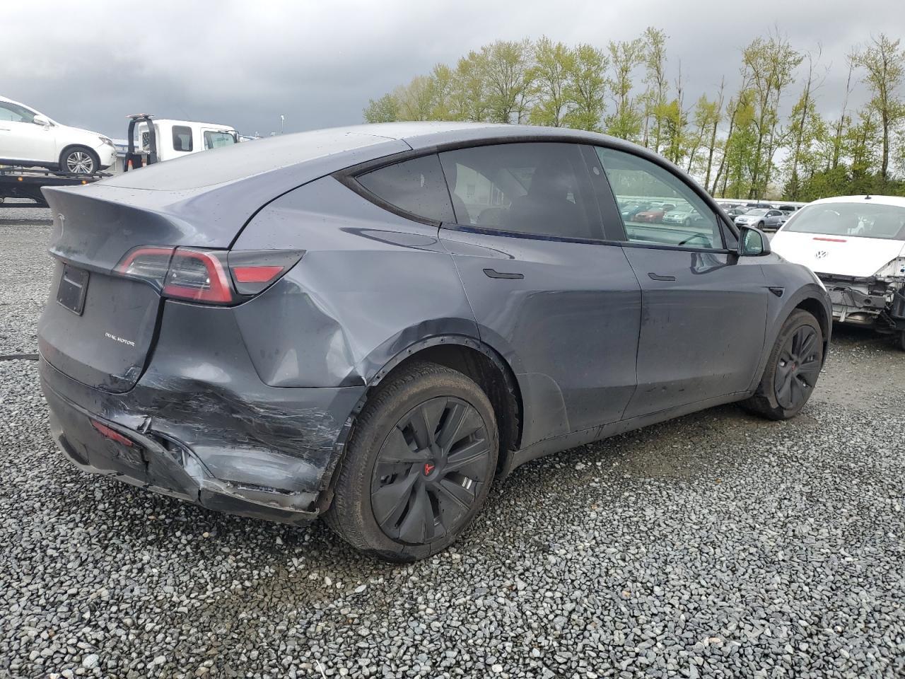 2023 TESLA MODEL Y - Image 3