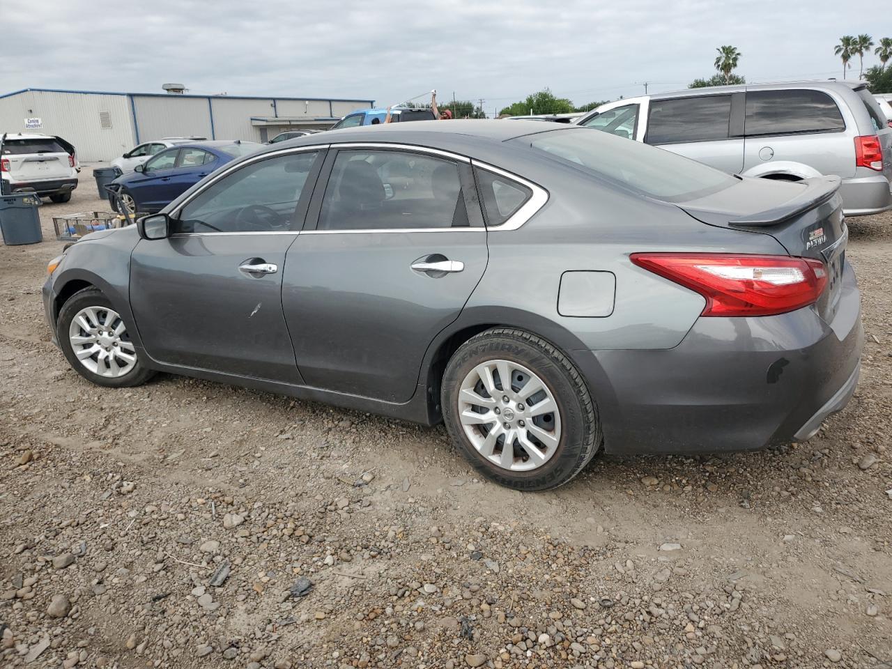 2017 NISSAN ALTIMA 2.5 - Image 2