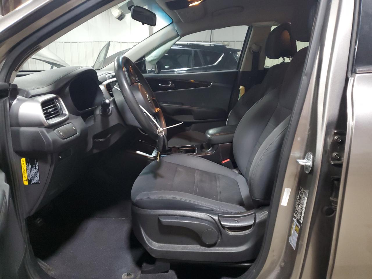 2016 KIA SORENTO LX - Image 7