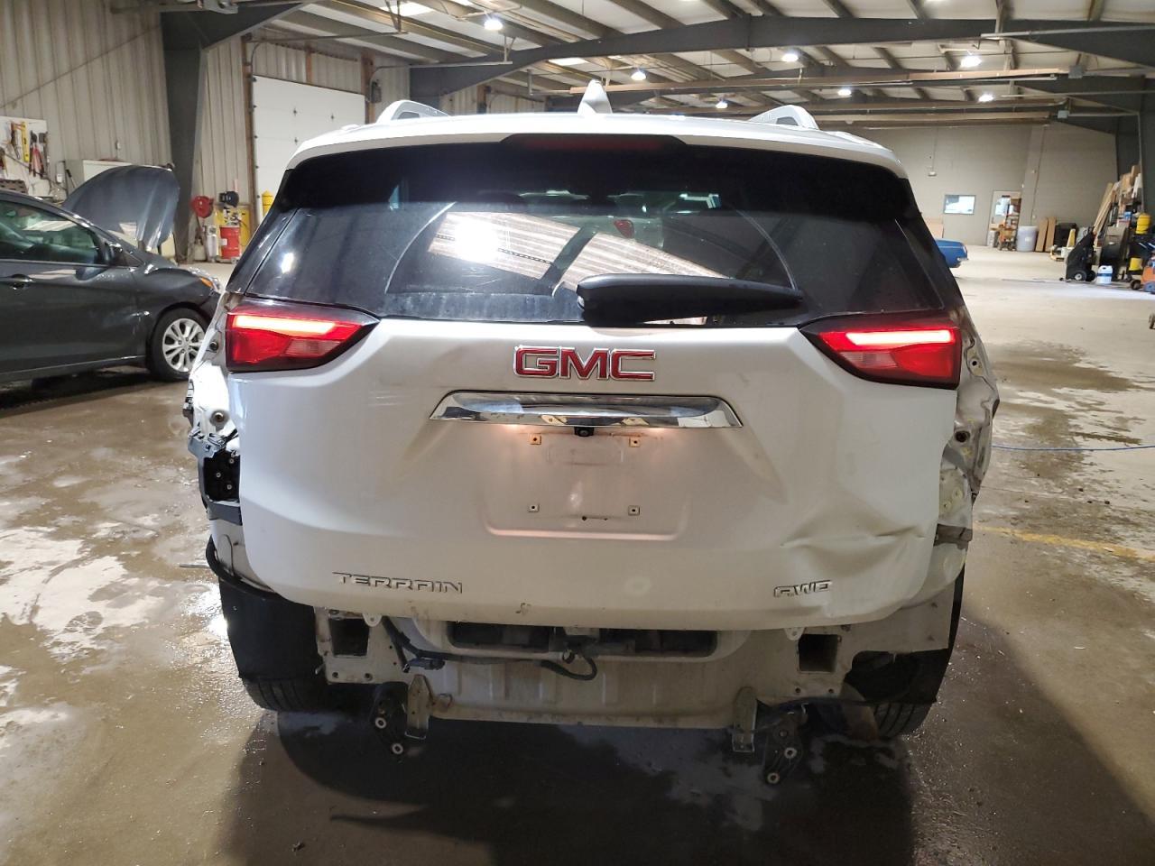 2019 GMC TERRAIN SL - Image 6