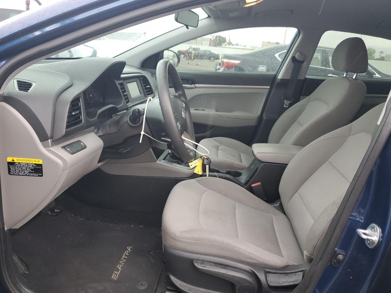 2019 HYUNDAI ELANTRA SE - Фото 7