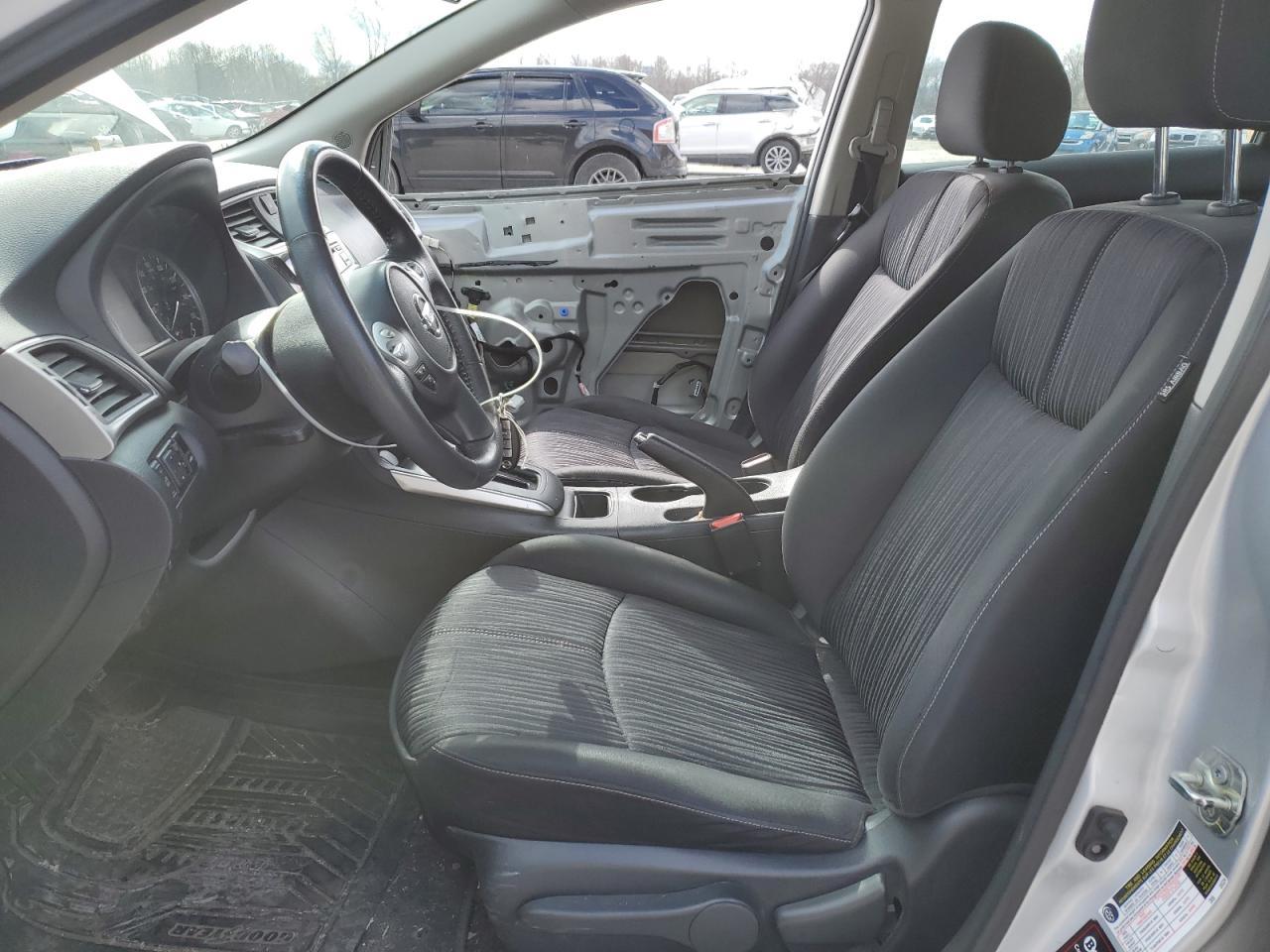 2017 NISSAN SENTRA S - Фото 7