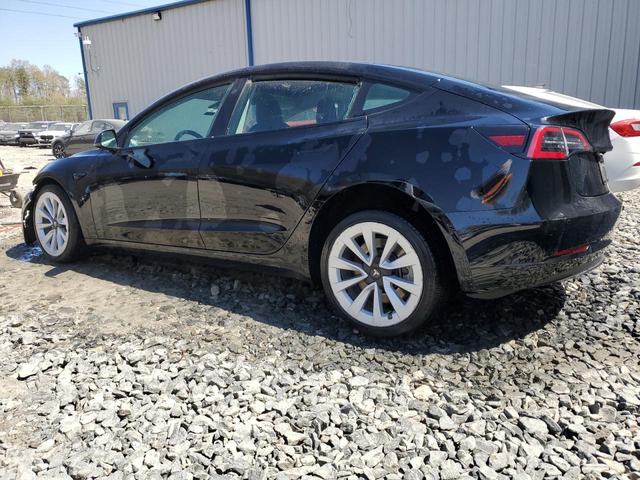 2022 TESLA MODEL 3 - Image 2