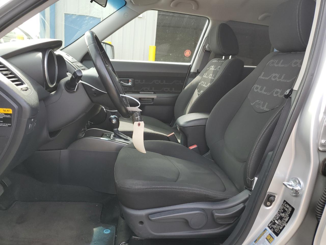 2013 KIA SOUL + - Image 7