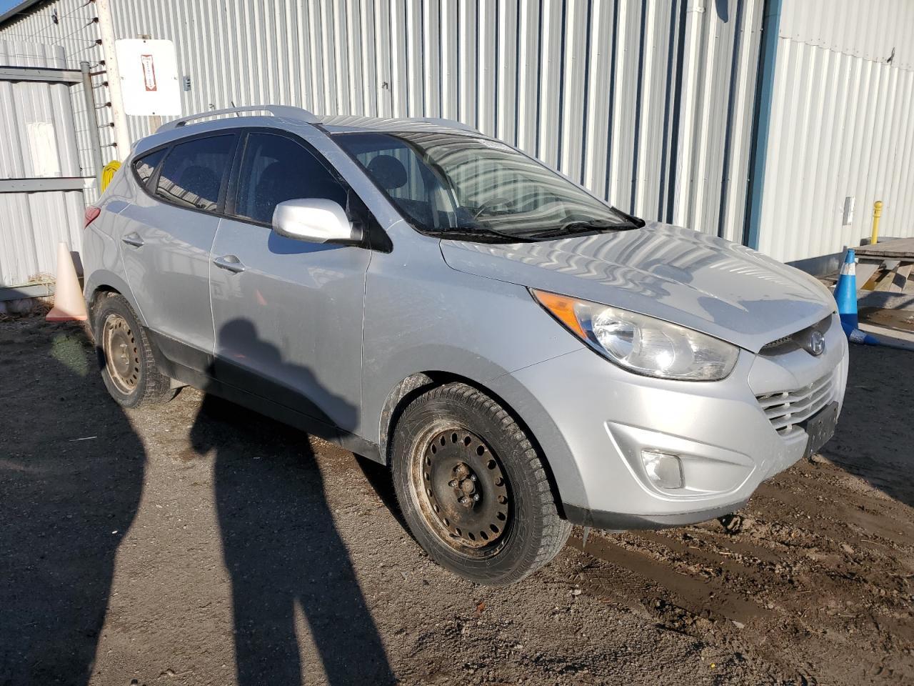 2012 HYUNDAI TUCSON GLS - Image 4