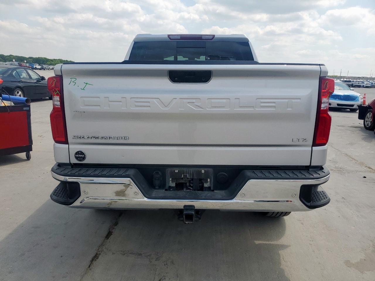 2021 CHEVROLET SILVERADO - Фото 6