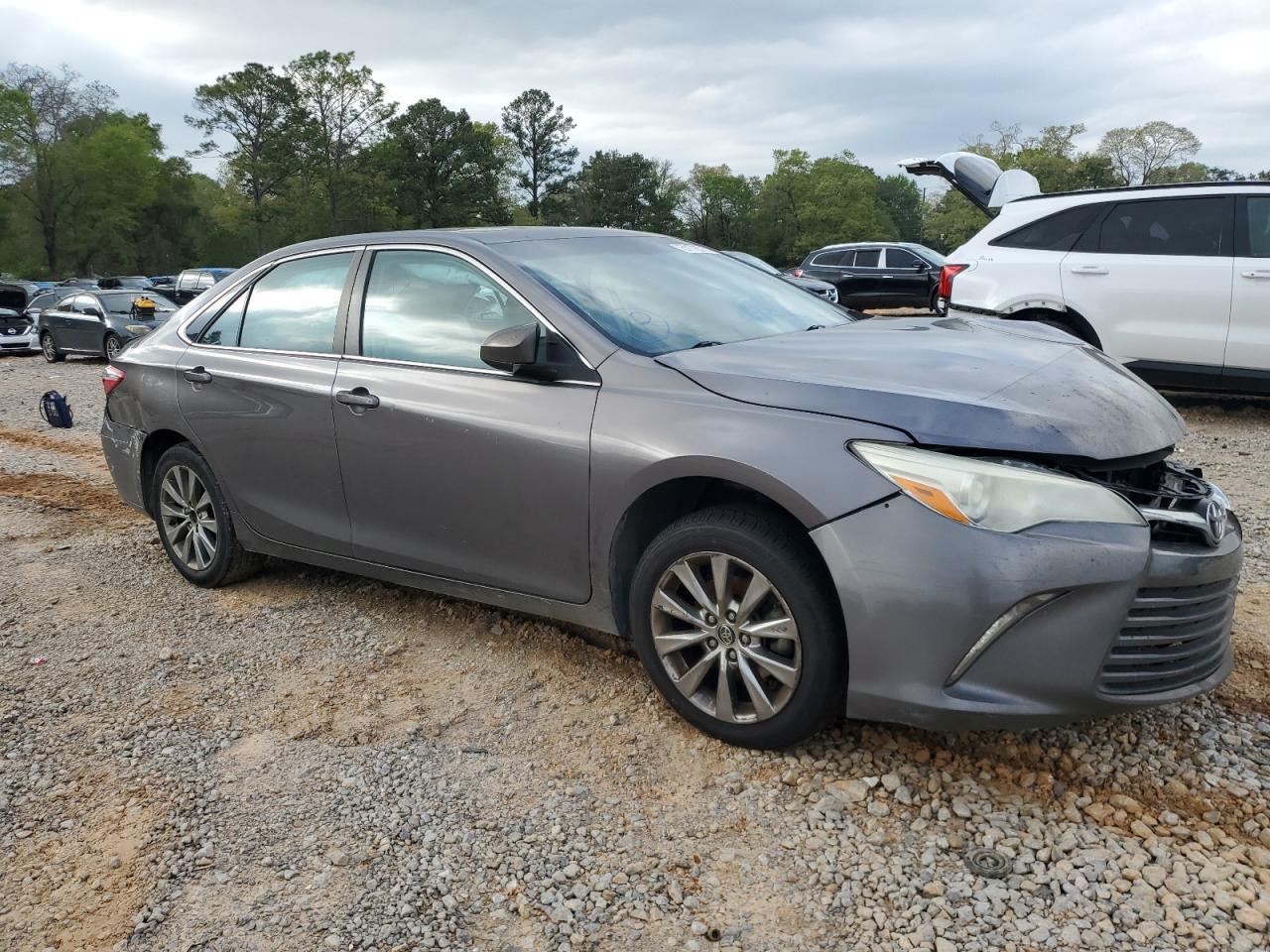 2016 TOYOTA CAMRY LE - Фото 4