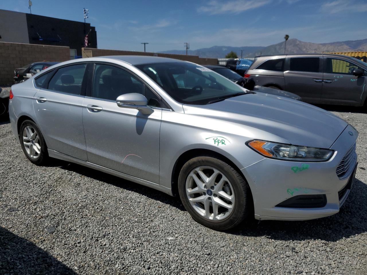 2014 FORD FUSION SE - Image 4