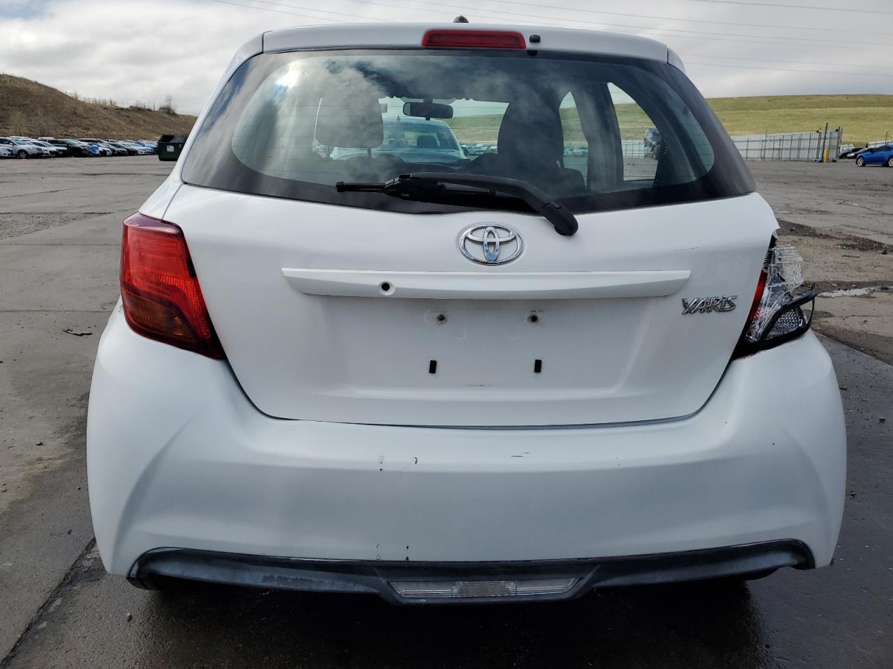 2015 TOYOTA YARIS - Image 6
