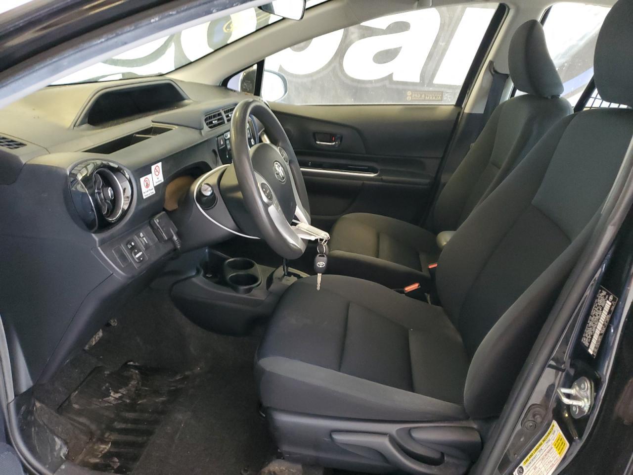 2016 TOYOTA PRIUS C - Фото 7