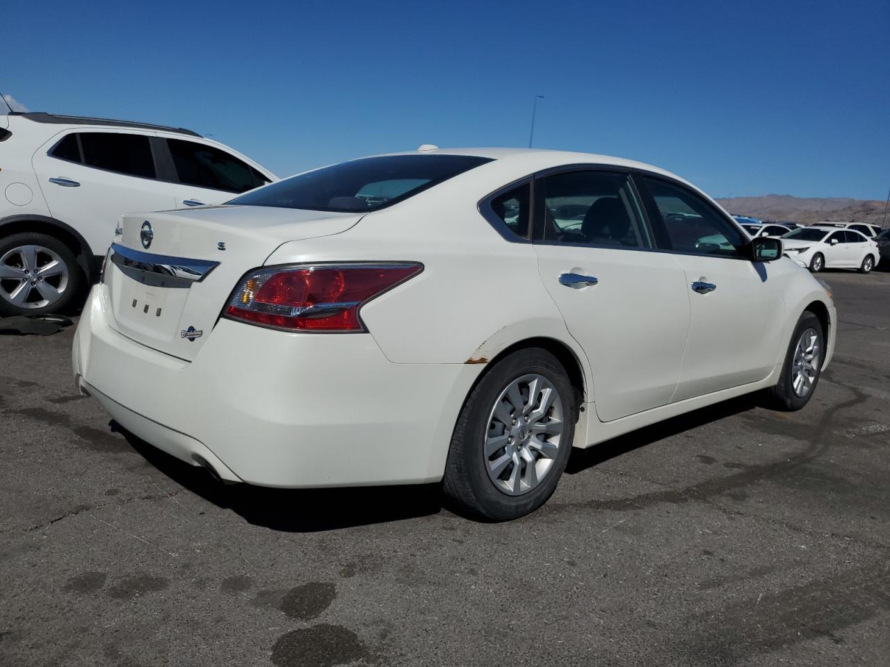 2015 NISSAN ALTIMA 2.5 - Фото 3