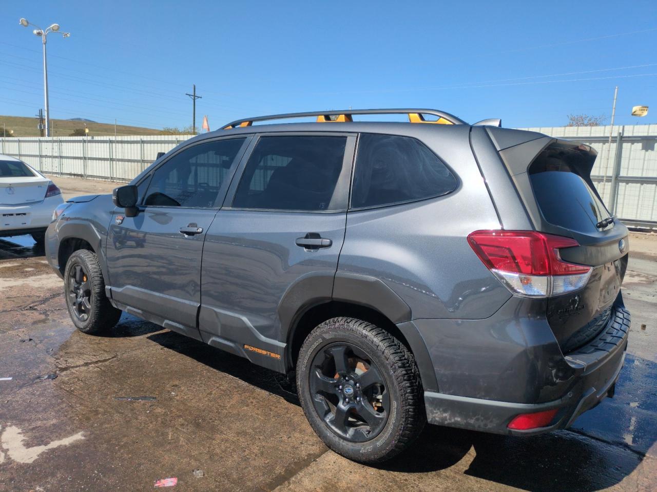 2022 SUBARU FORESTER W - Фото 2
