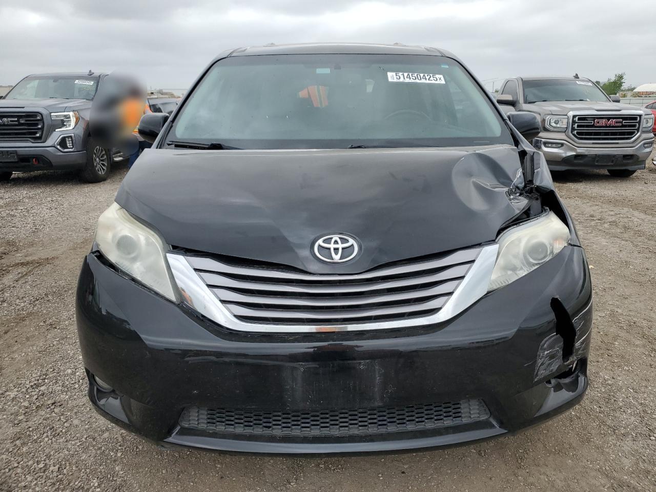 2015 TOYOTA SIENNA XLE - Фото 5