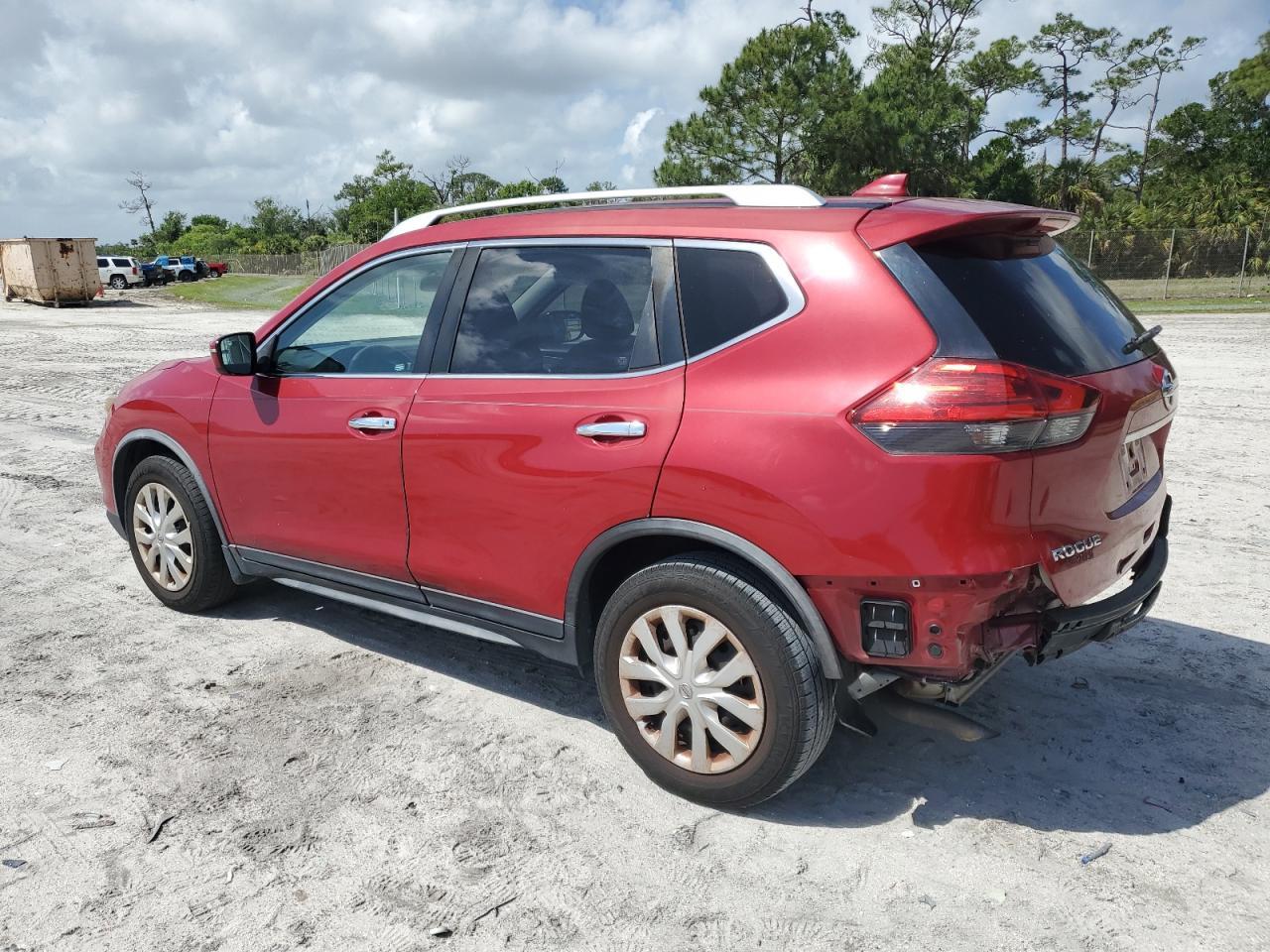 2017 NISSAN ROGUE S - Фото 2