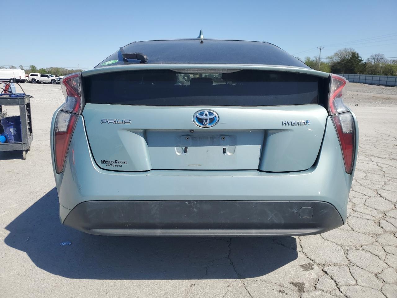 2016 TOYOTA PRIUS - Image 6