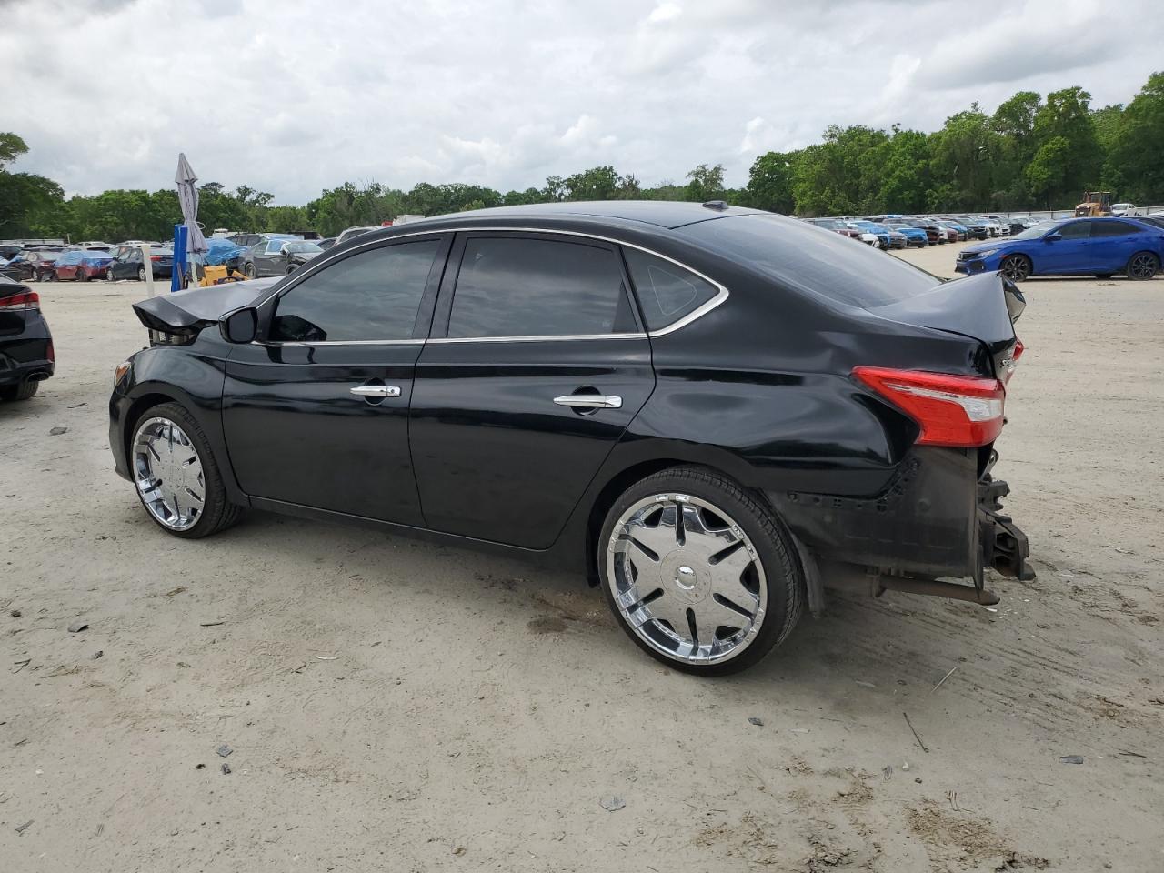 2017 NISSAN SENTRA S - Фото 2