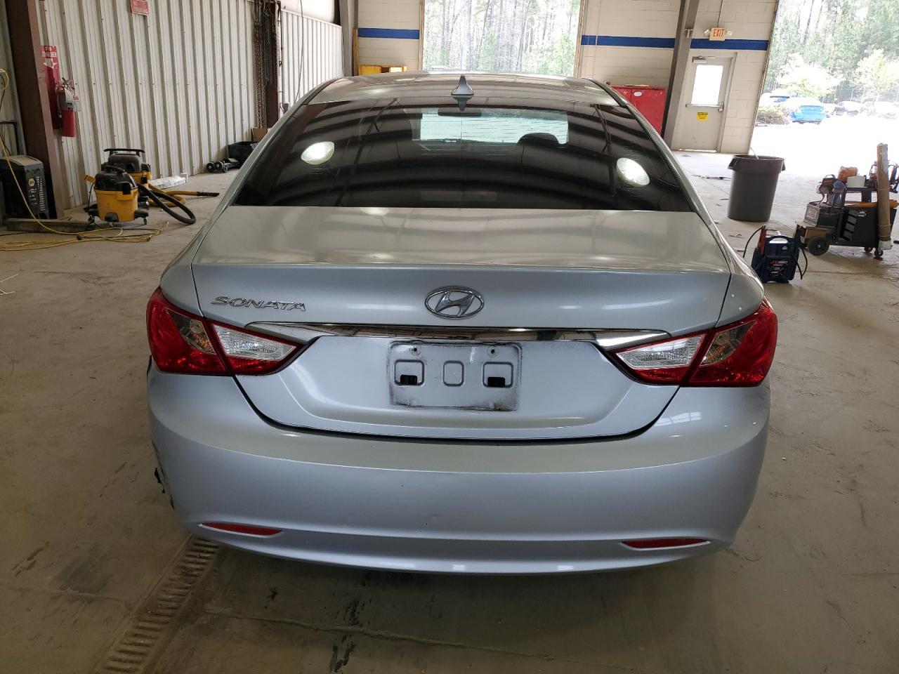 2011 HYUNDAI SONATA GLS - Фото 6